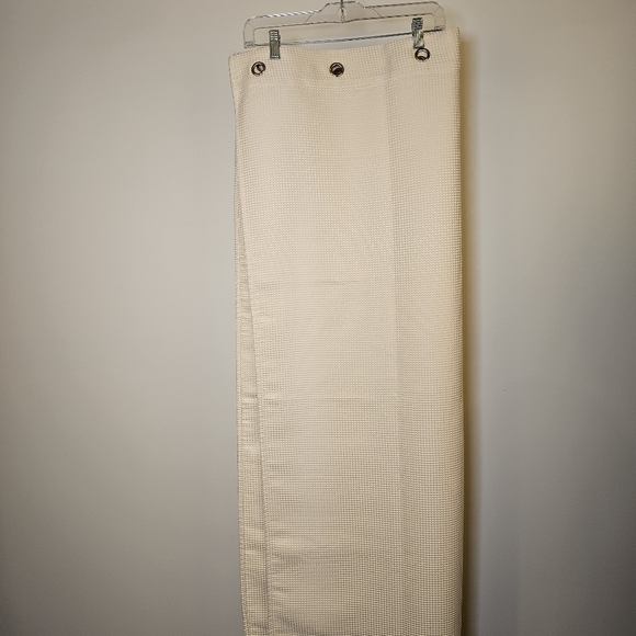 Cream white waffle texture 12 silver grommet shower curtain 70x72" - Picture 3 of 5